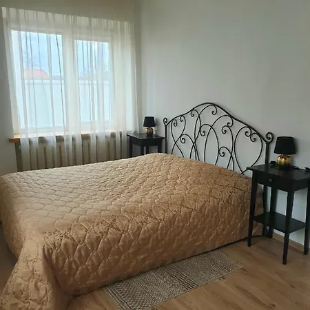 Cozy One Bedroom In Old Town *
